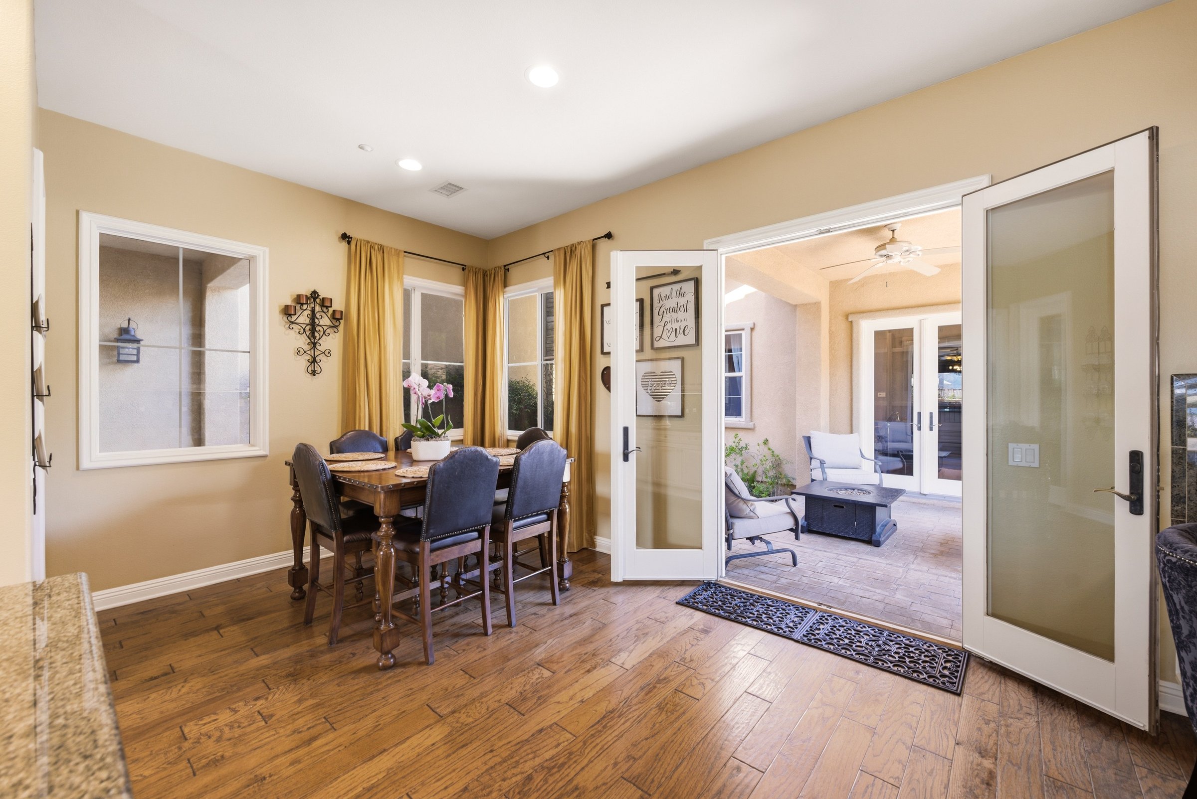 Walk-in pantry